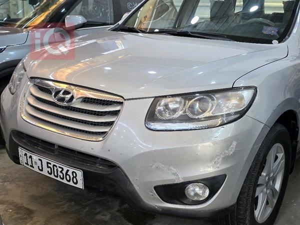 Hyundai Santa Fe 2011 for sale in Iraq - Baghdad